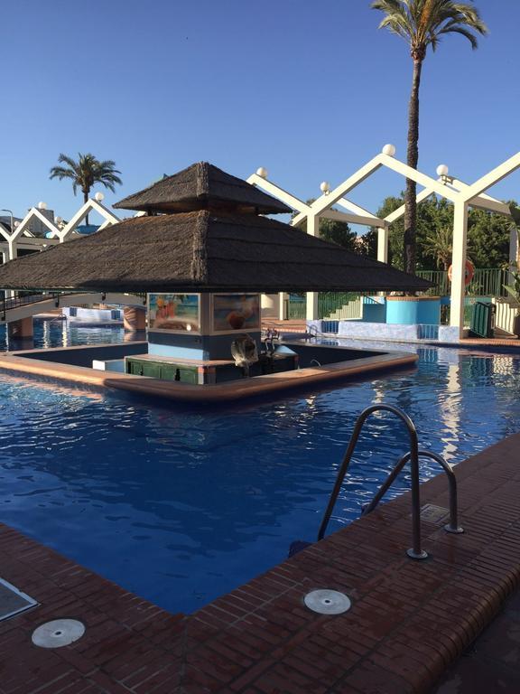 בנאלמדנה Benal Beach Apartments מראה חיצוני תמונה